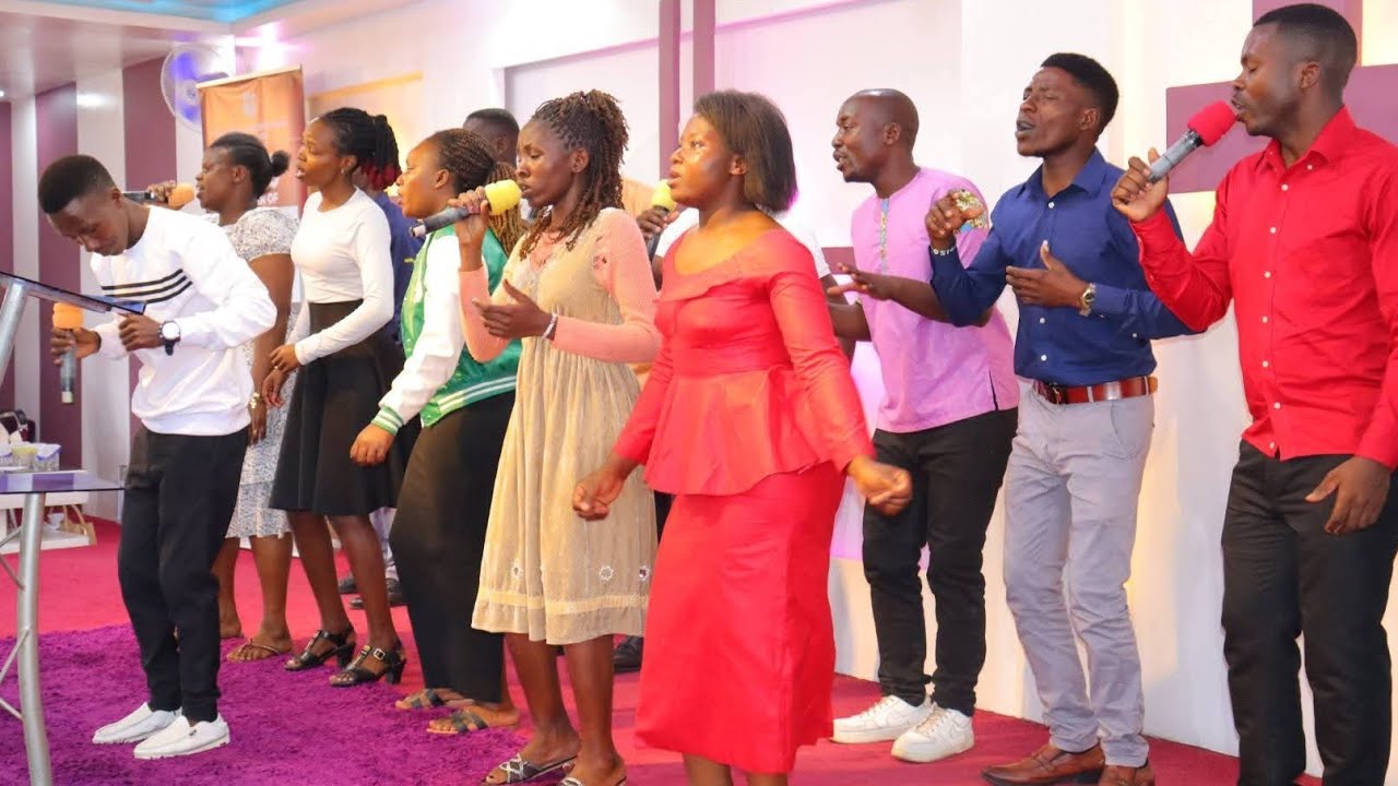 ADE CHRIS – UJULIKANE (Cover) | Gospel Worship