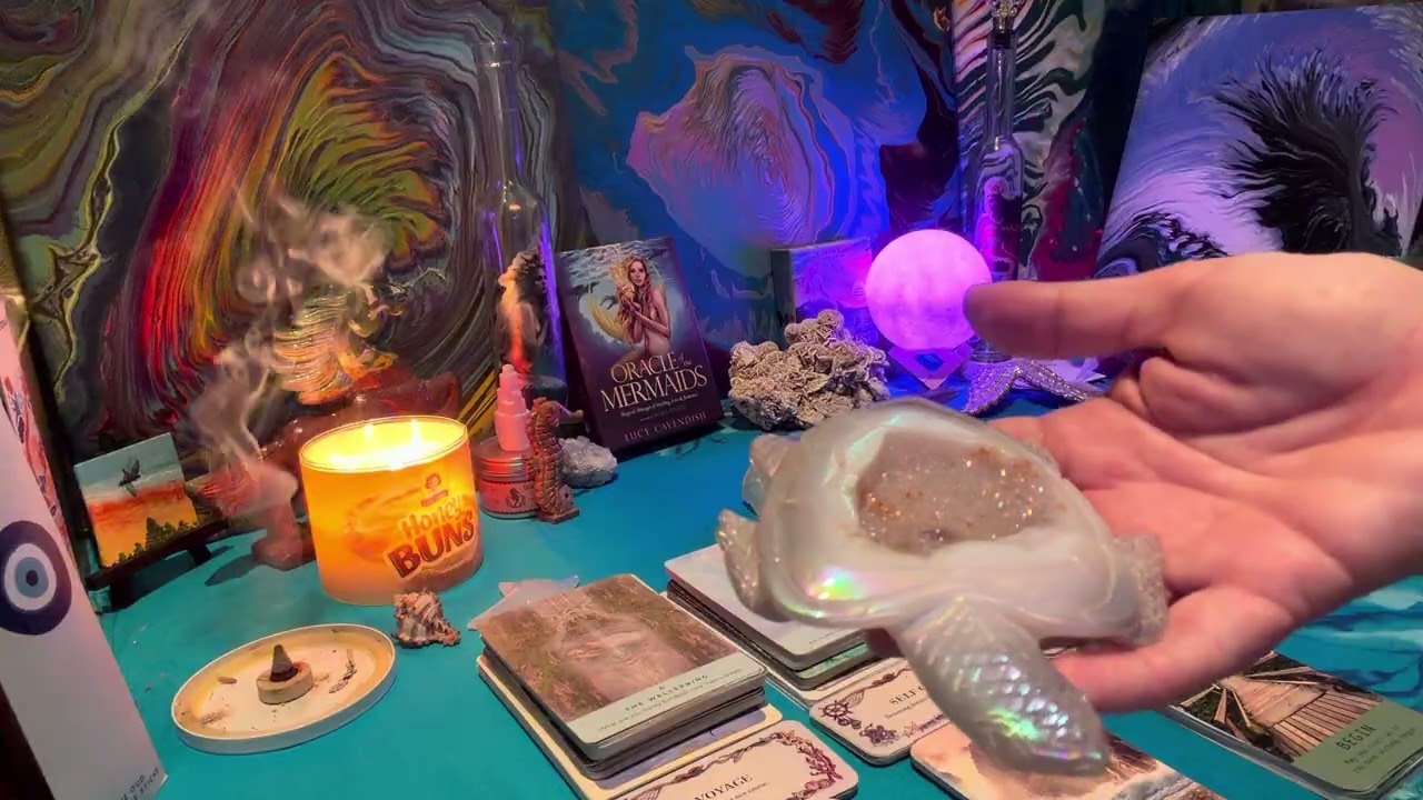 Pisces ♓️ 3- March 333 All of you is Magic 💫 Kipper & Tarot over the Rainbow 🌈 Past Present Future