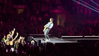 Jonas Brothers - Hold On - Burning Up All Over Again Tour - MSG 8/21/26