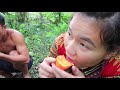 Survival skills with Primitive life:Lucky couple with ripe apples Ripe forest fall apples like rain