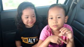 Qu Putih Versi Comel Umaira Dan Alya