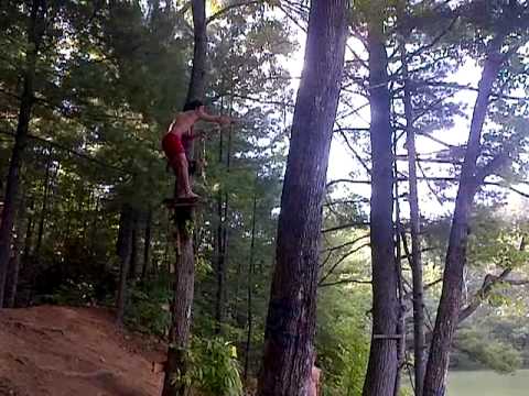 VID-20120528-00000