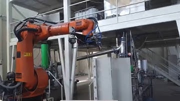 Amazing Machines- KUKA robot palletising PAINT buckets