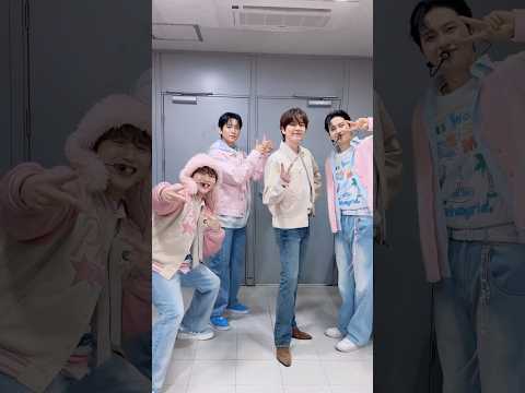⏪ #규현 선배님💚 #rewindchallenge 불가능할까요?🤔 #그렇지않아 🥰 #KYUHYUN #B1A4 #REWIND #CONNECT