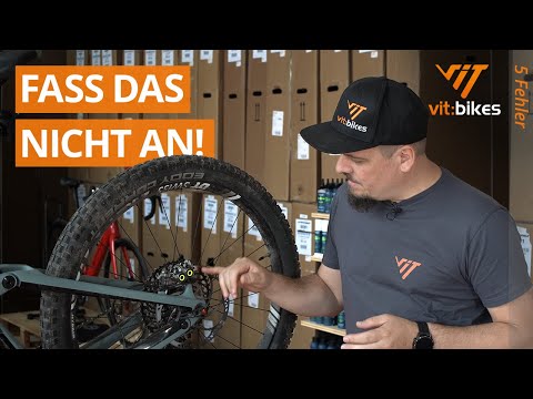 Video: So installieren Sie Bremssättel an Autorädern (mit Bildern)