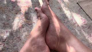 ASMR bare feel gentle play