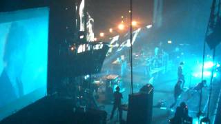 Pendulum - Watercolour (live at Wembley Arena 28/05/10)