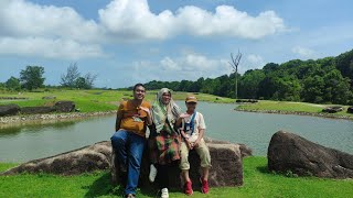 Indah Sekali Bukit Teletubbies Di Lagoi Bintan Kepulauan Riau