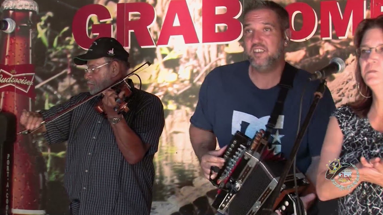 Cajun Harmony live at Pine Tree Lodge in LaBelle, Texas