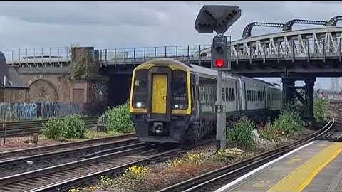 SWR Class 455s & Class 159/158 Super Sprinters Passing and Departing Queenstown Road Station