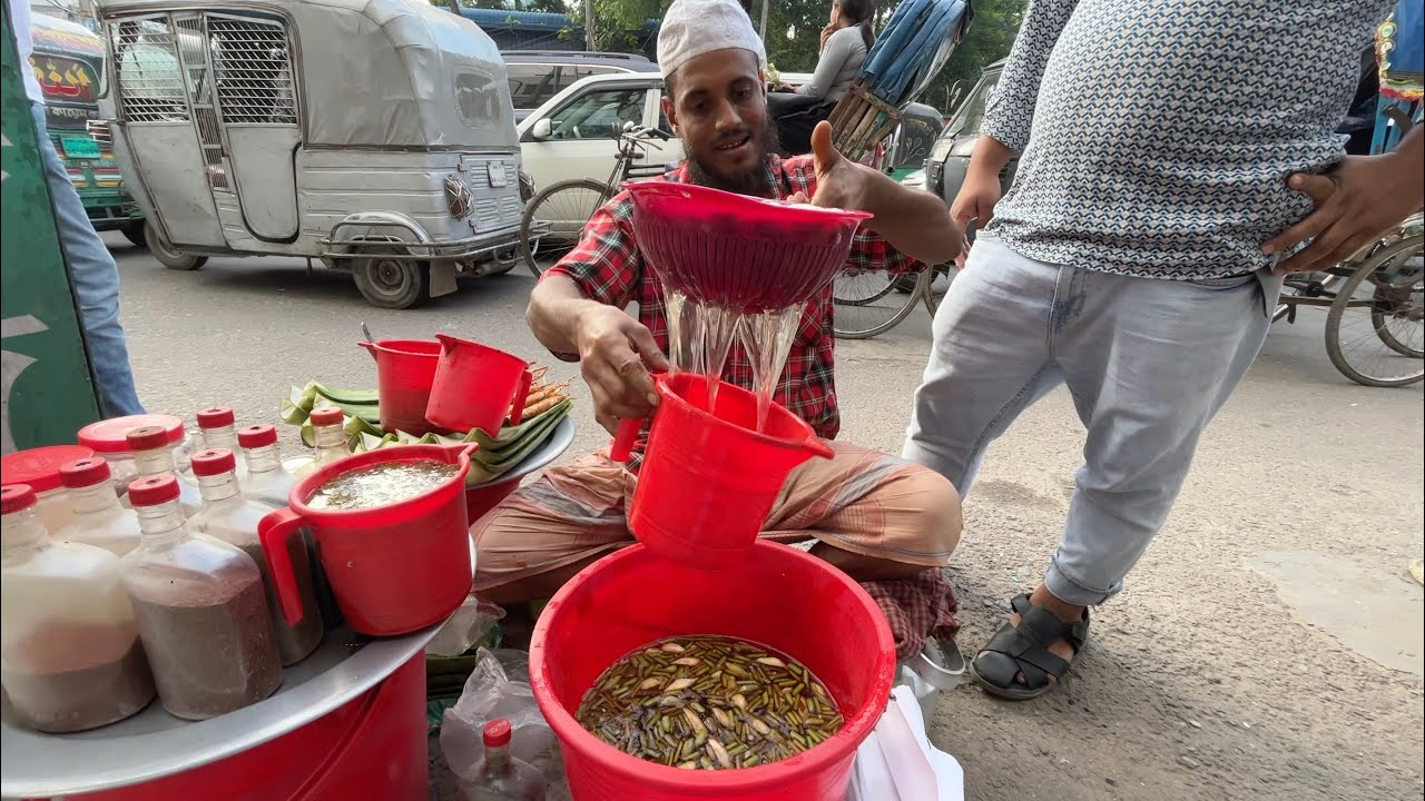 Bangladeshi 'Fatafati' Style Aloe Vera Juice | Street Food