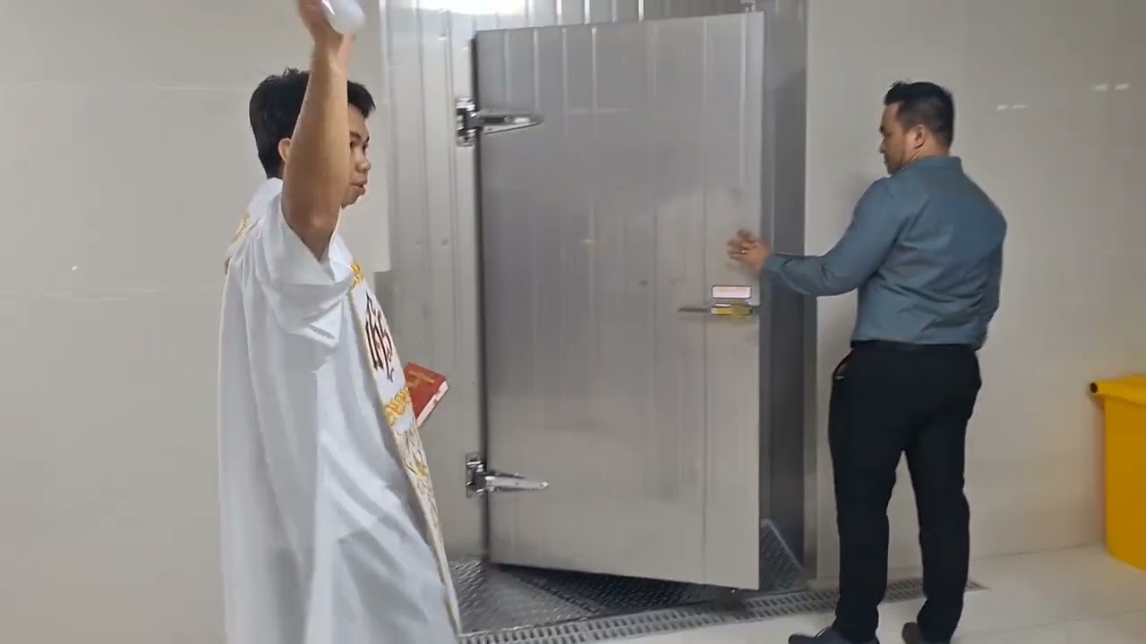 PARAÑAQUE ST. PETER CHAPEL, Along Sucat Road, Parañaque City, Nov. 12, 2023