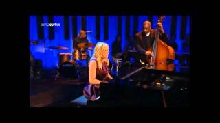 Video thumbnail of "Diana Krall - Cheek to Cheek"