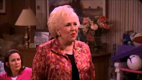 Everybody Loves Raymond - Robert's Crazy Eyes