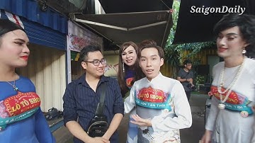 Sau gặp gỡ top 60 Miss Universe, đoàn Lô Tô Tân Thời lần đầu tiên giới thiệu Alex