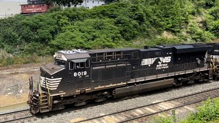 NS 8019 leads intermodal double stacks through Glitzen PA 6-13-22￼