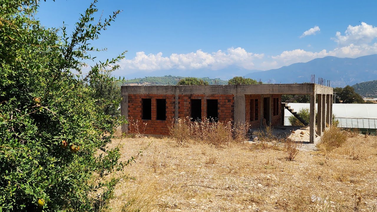 Gölbent Köyünde Satılık Müstakil Köy Yerleşim Alanı İçinde İmarlı 887 Metrekare Arsa Ev ve Bahçe🍉🫒🍇🏡