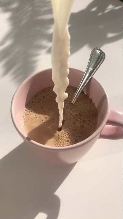 Café ☕️ au lait, 🥛#shortsyoutube #shortsvideo #shorts #café #lait #coffee #bonjourchezvous #cafe