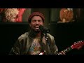 Capture de la vidéo Devon Gilfillian Live At Paste Studio On The Road: Nashville