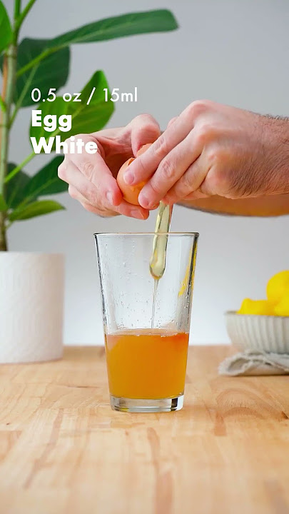 Whiskey Sour cocktail recipe