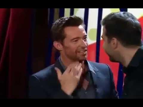 Хью джекман и ургант. Джекман и ургант. Вечерний ургант хью джекман. Джекман и ургант. Ургант джекман.