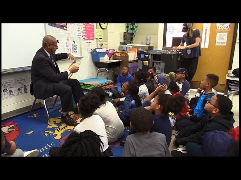 Community Reading Day with President Alsberry & Flossmoor Hills Elementary School