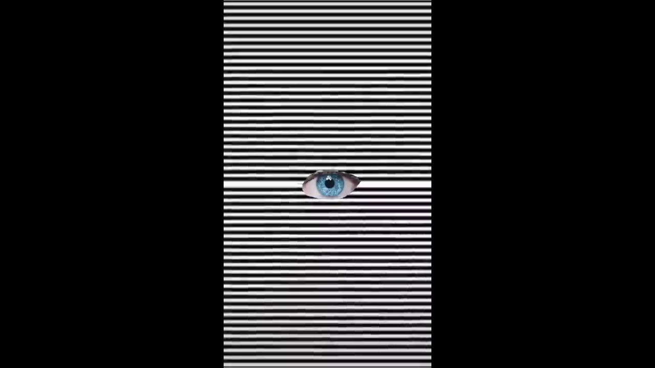 Stare Deep Into The Blue Eye Illusion Trythis