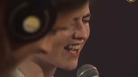 The Cranberries - I Will Always + I Wanted {Live On 2 Meter Sessions} {1993}