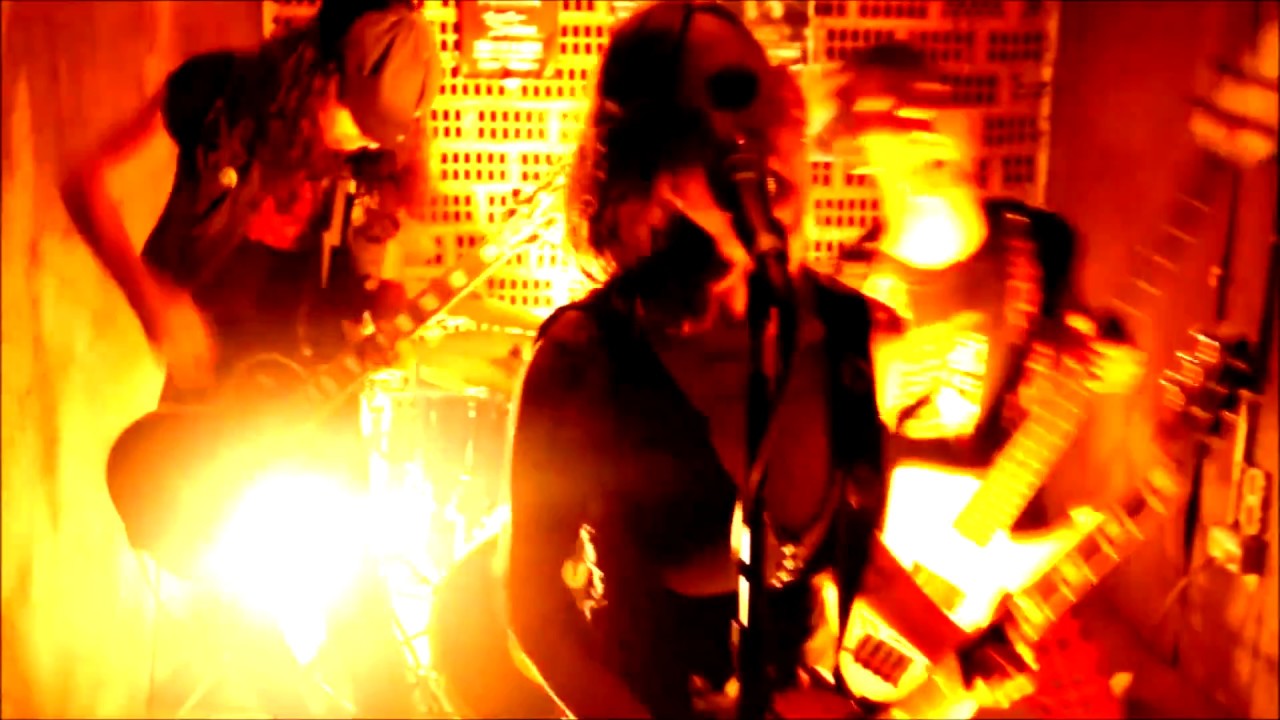 Watch MALAVITA - "Metralla" (VIDEOCLIP) on YouTube Watch MALAVITA - "Metralla" (VIDEOCLIP) on YouTube