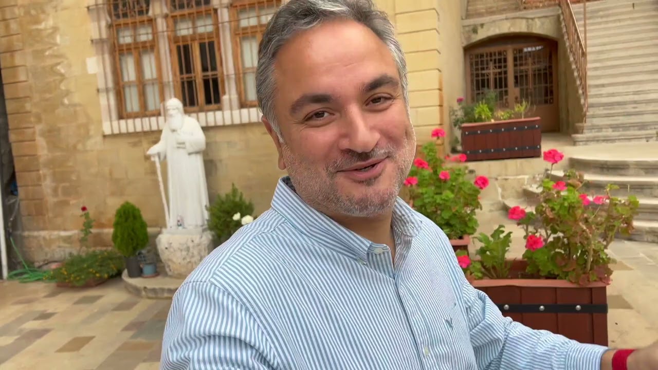 مشوار في الوادي المقدّس. Mechwar Bel Wadi, The 4 Seasons: THE MOVIE