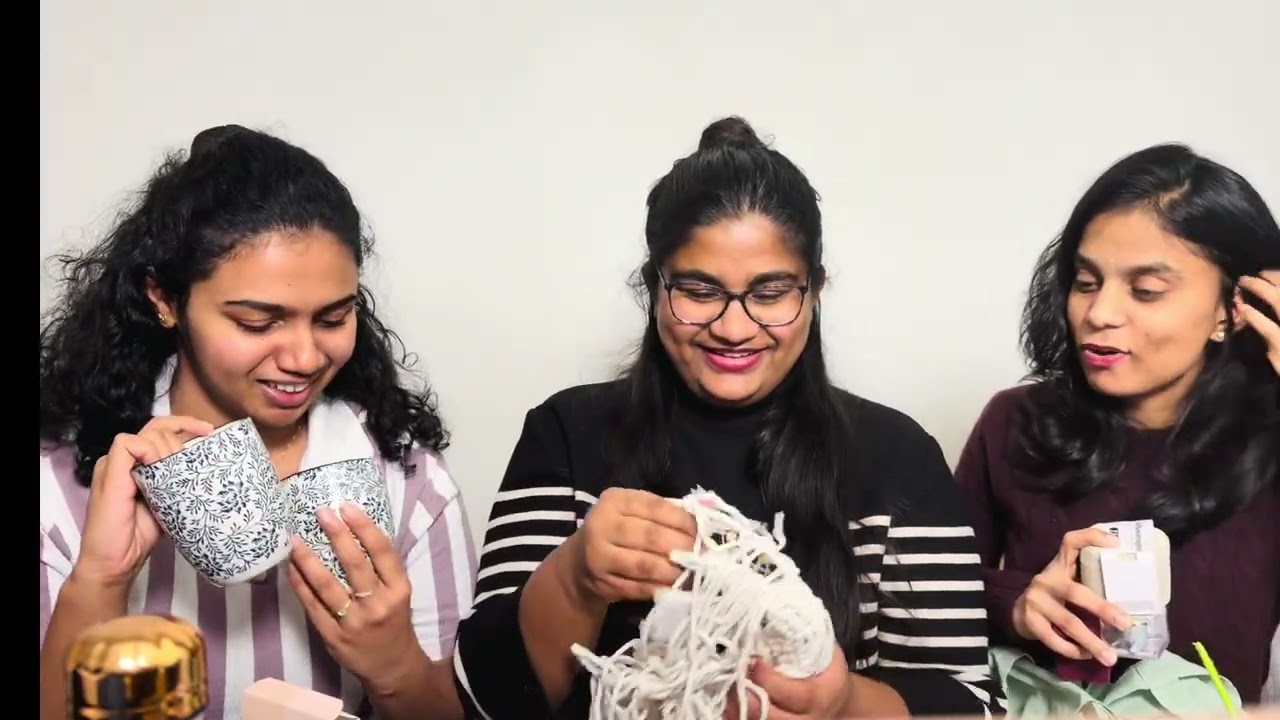 Viral Color Challenge With My girls🎁 🎨✨| 5 Colors Gift Exchange🩷🖤🤍💙💚