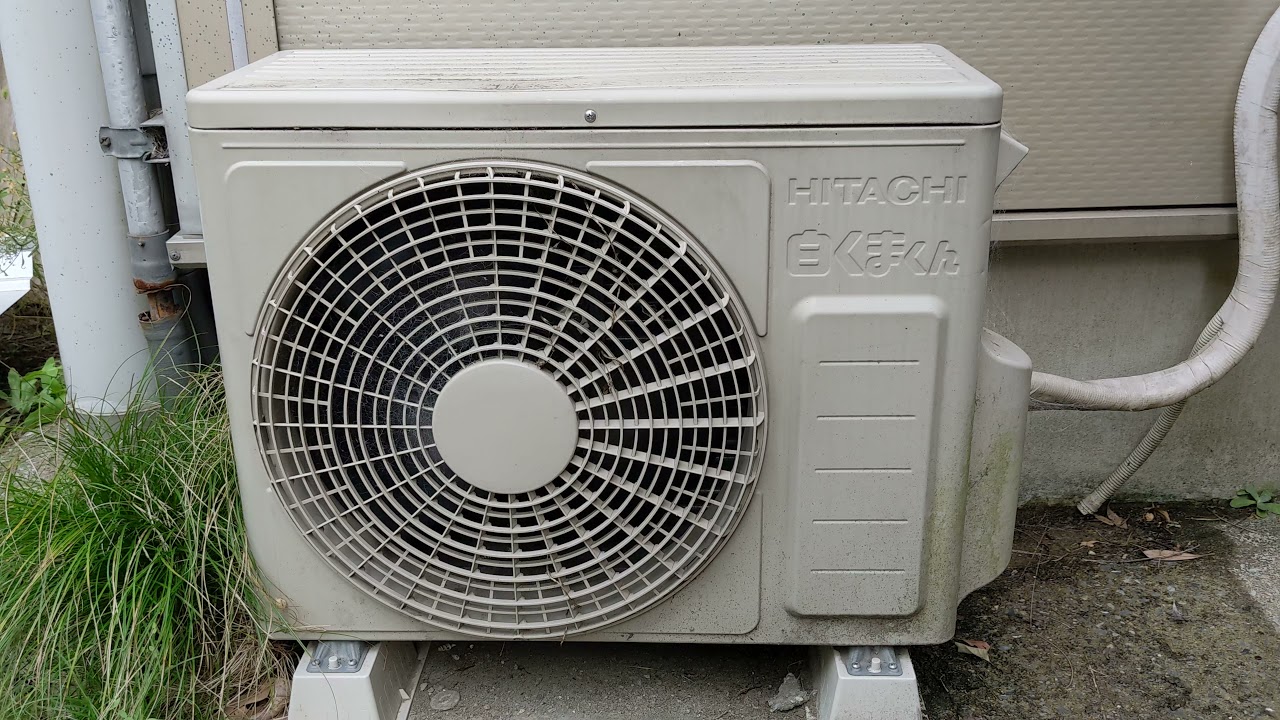 日立の室外機から異音がする 白くまくん part.1 - YouTube