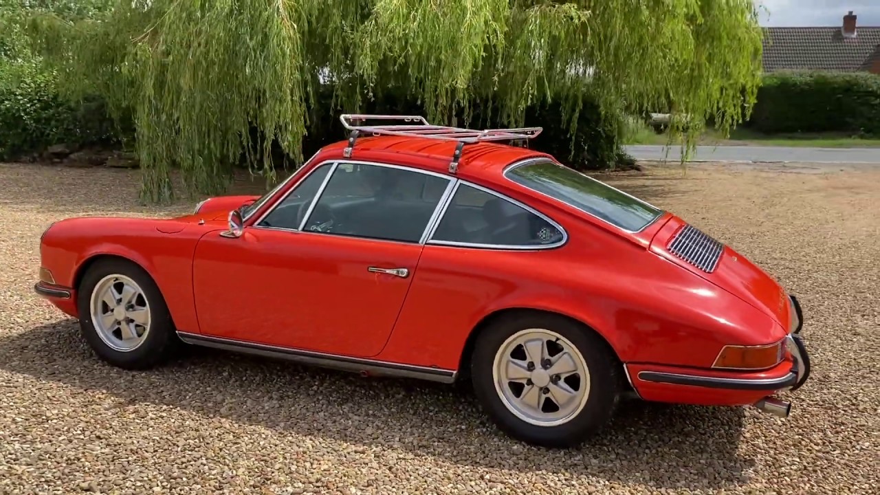 Porsche 911 Carrera RS - 1973 | Les Grandes Marques du Monde
