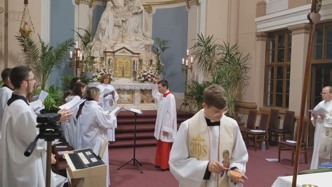 Magnificat prími toni - zsolozsma részlet