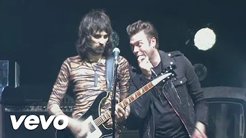 Kasabian - Fire (NYE Re:Wired at The O2)