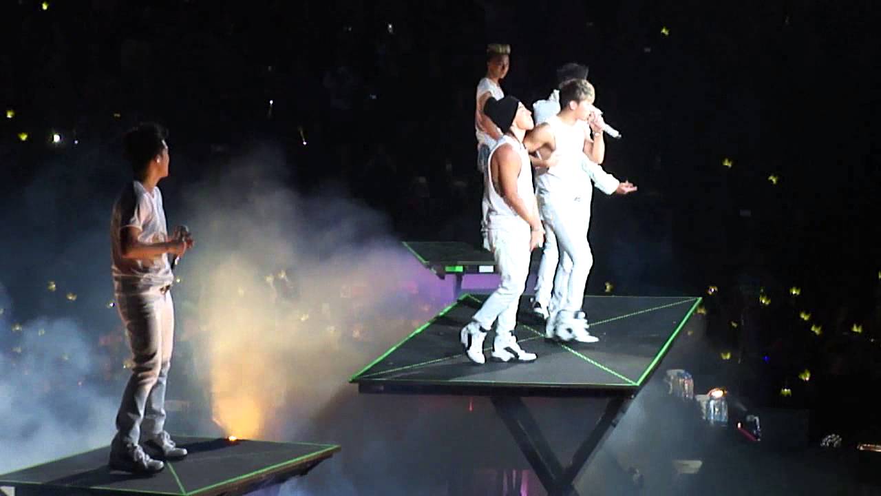 Stupid Liar - Big Bang @ BigBang Alive Galaxy Tour 2012 Newark 11/8