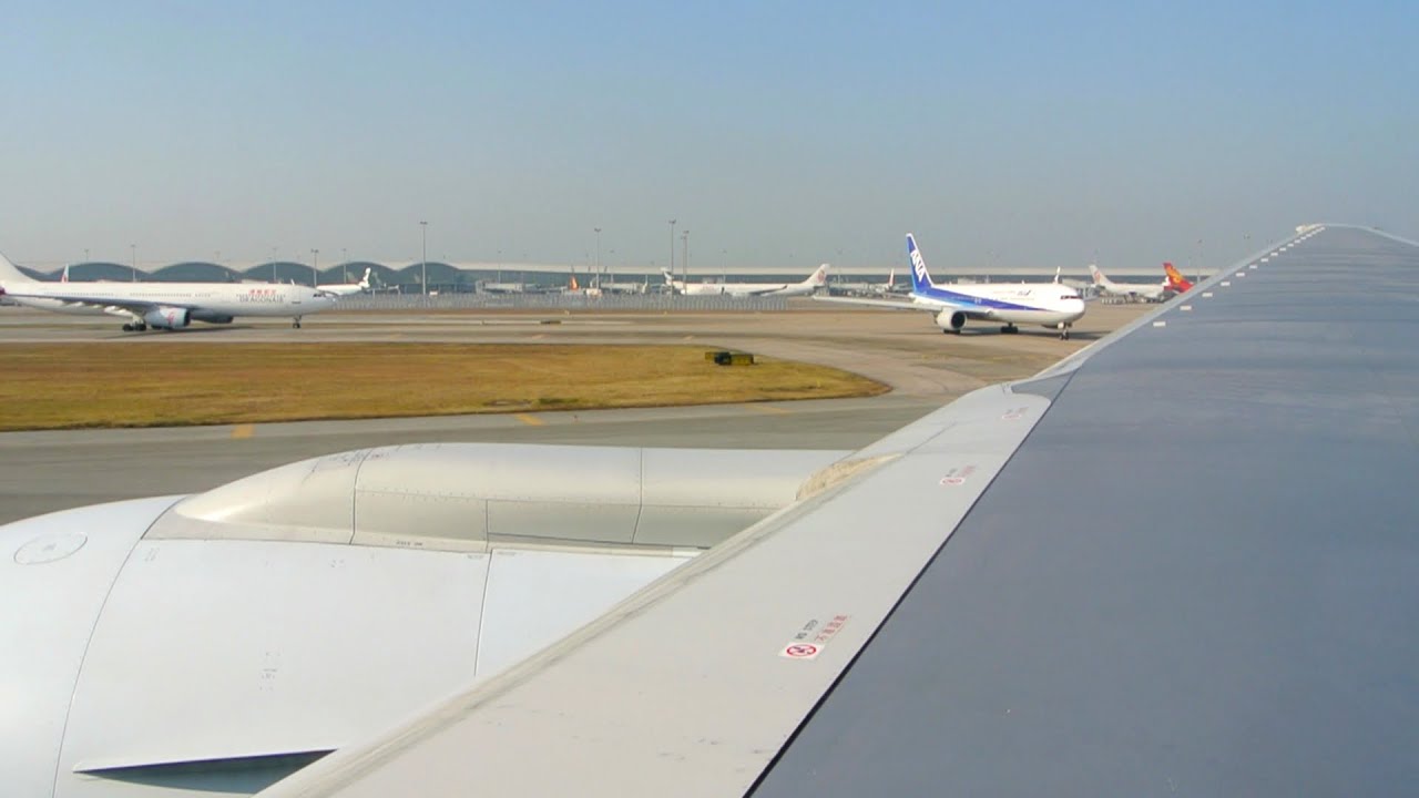 Cathay Pacific Hong Kong Takeoff On 1ST 777 EVER BUILT YouTube