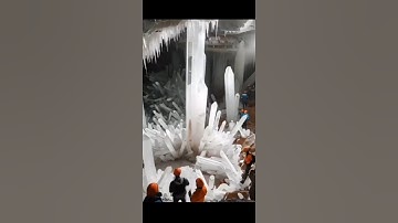 You Won’t Believe This Giant Crystal Cave Exists!