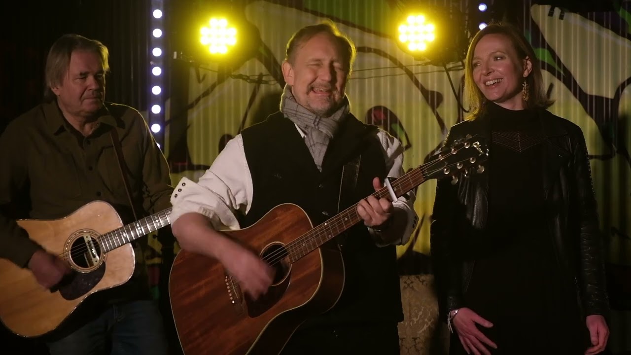 Drew Young - "A Couple of Round" Live from Schreibers Garage, Sweden - Swedish Porch Sessions