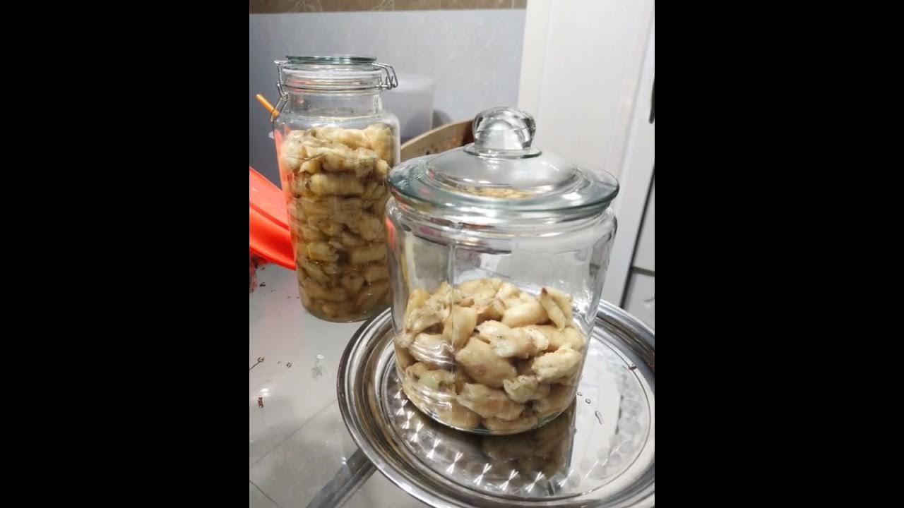 វិធីសាស្ត្រធ្វើទឹកខ្មេះអំពីចេក របៀប១ (method 1 how to make banana vinegar) YouTube