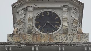 Maine lawmakers consider ending biannual clock changes