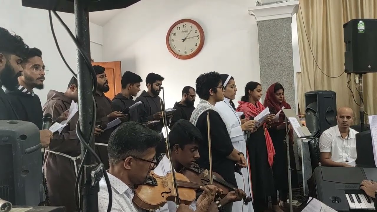Yeshuvin Baliyakuvan  Capuchin Vidyabhavan Live Choir 2022 Abin Jacob Ordination VID 20221105 130951