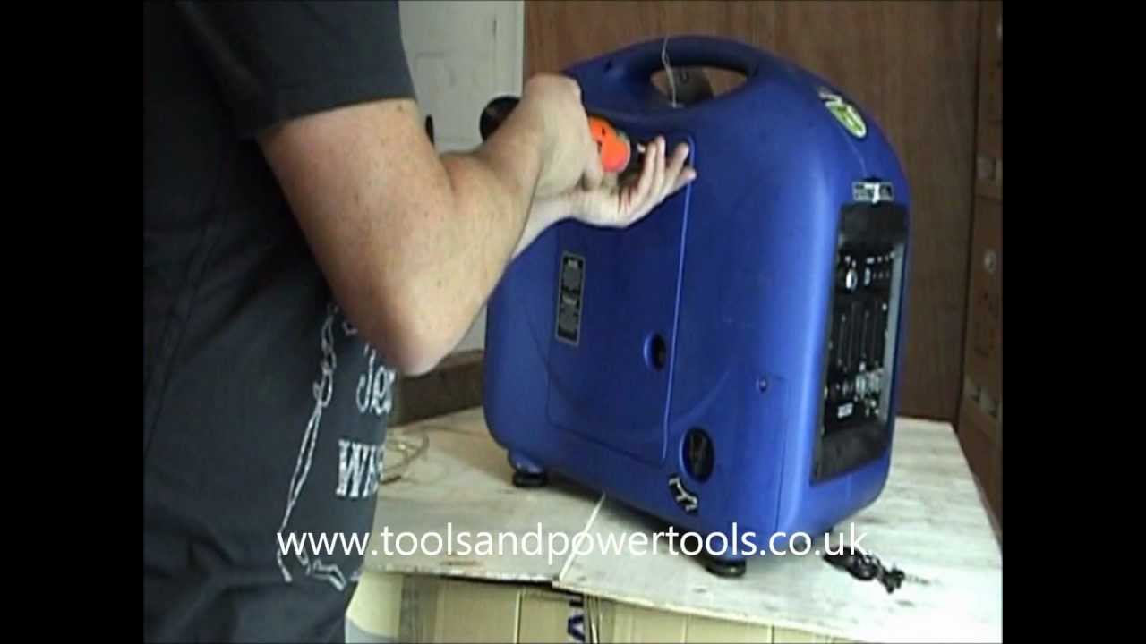 How to change the oil in your Hyundai camping Inverter Generator - YouTube