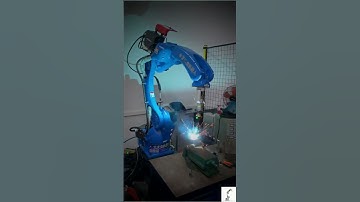 Yaskawa 6 Axis Industrial Robot Arm Motoman AR2010 With RD500S Welder For Laser Processing As Weldin