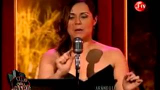 Youtube%20 - %20Natalia%20Valdebenito%20 - %20La%20Far%C3%A1Ndula%20%5Bcdlc%5D Resimi