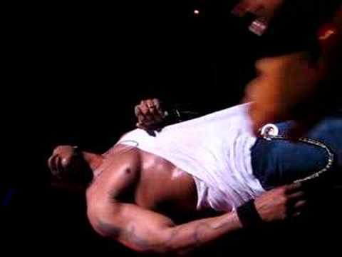 LL Cool J Live At Casino Niagara August 18th 2006 Singin Control Myself