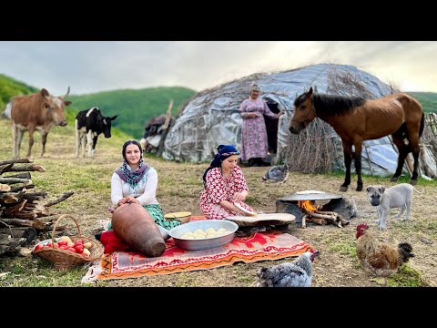 Изучение кочевого образа жизни Ирана: доение коров и приготовление масла на лугах