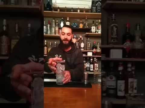 Vídeo: Bebidas irlandesas favoritas para pedir em um pub ou para levar para casa
