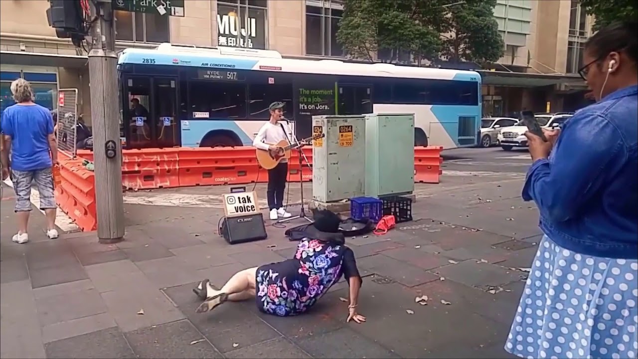 Drunk Woman Dances on Street  GoViral