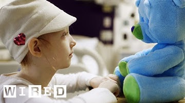 Huggable Robot Befriends Girl in Hospital